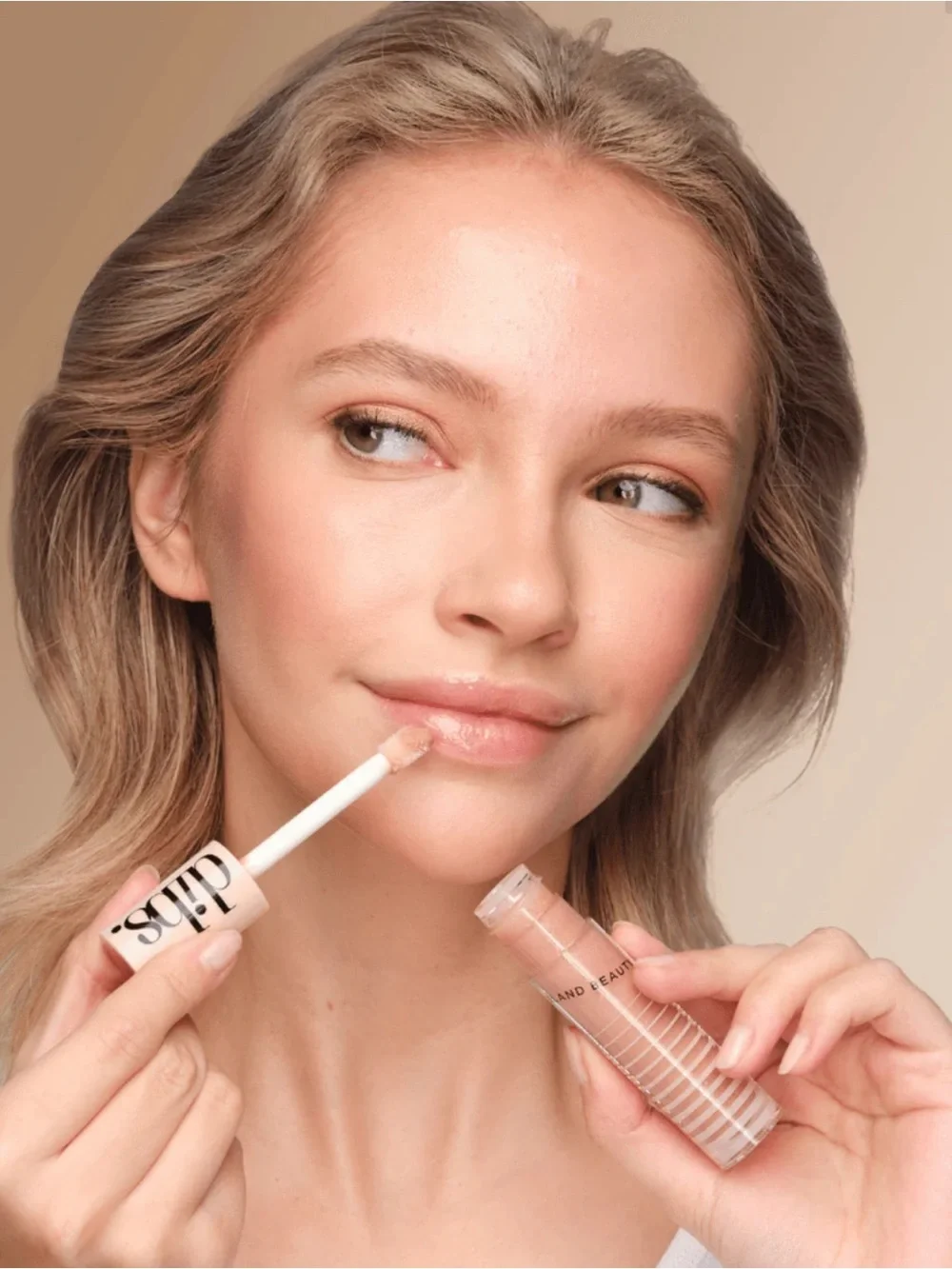 DIBS NWT Go To Glossy Lip Balm, Kiss Me Quick, Peachy Nude Shimmer